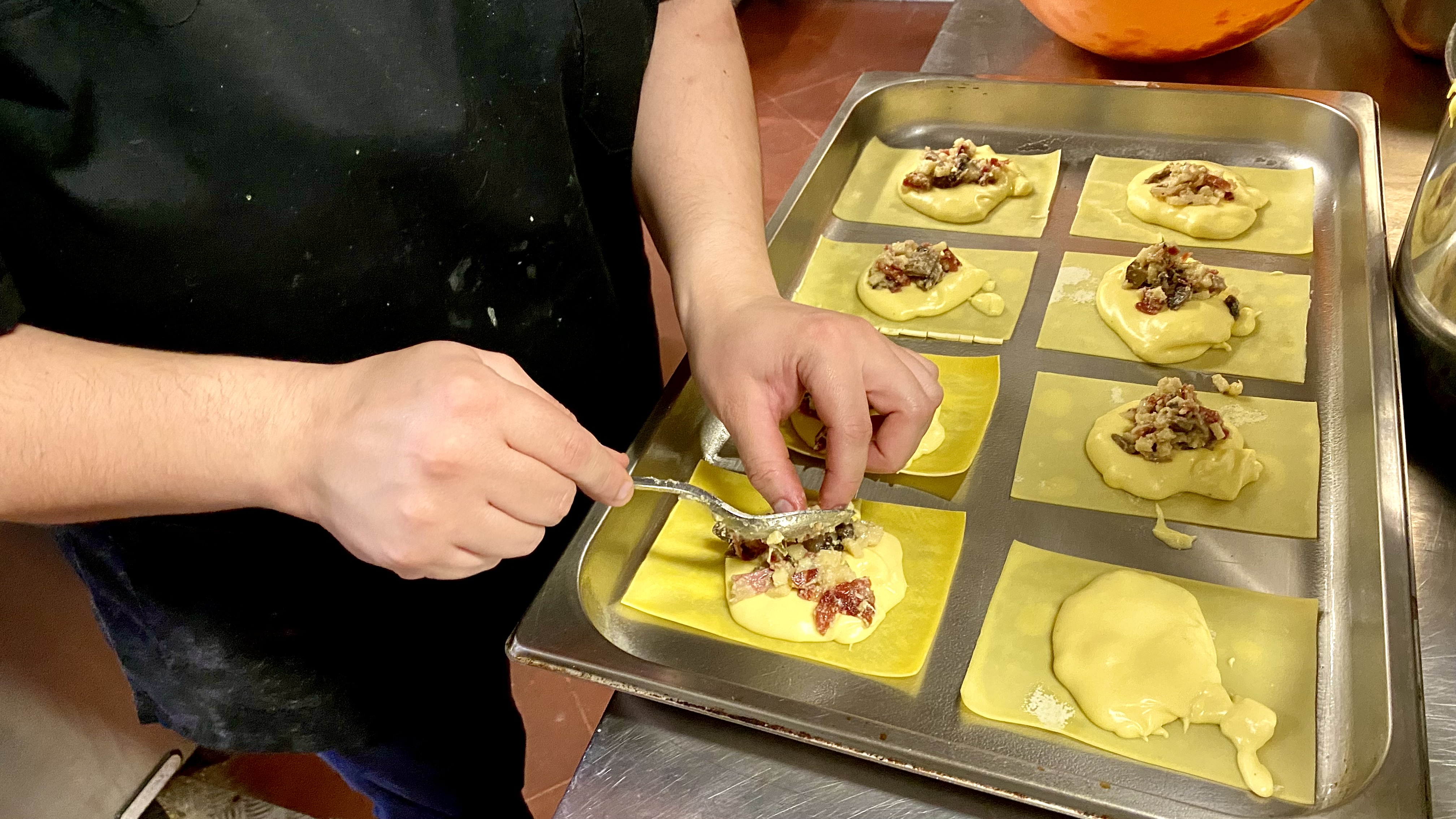 The cookery class was beyond expectations - we learned so very much about cooking methods, food choice and preparation. Chef Zamboni is a wealth of knowledge and passionate about Italian cuisine.